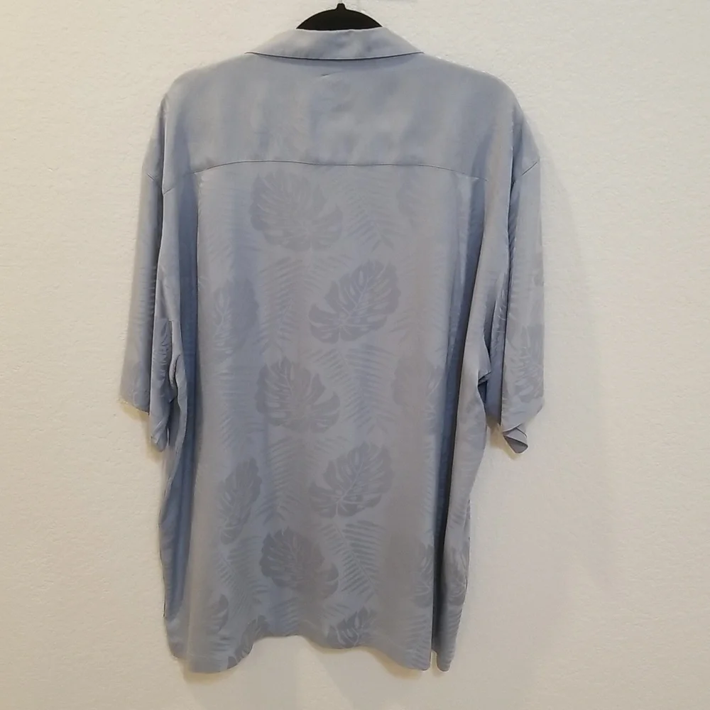 Luau men's shirt finest silk,grayish blue ,XL Camp style. Hawaiian. - Picture 6 of 6